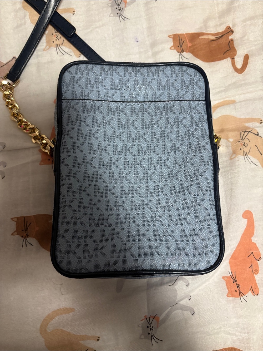 blue and white michael kors crossbody bag - Picture 3 of 5